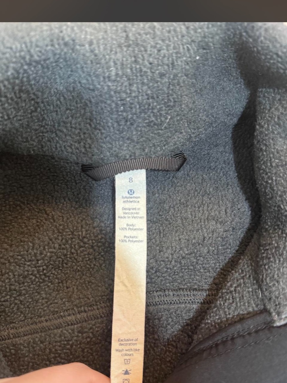 Lululemon - Picture 3 of 4